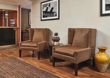 Hampton Inn Taos hotel thumbnail 2