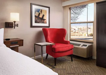 Hampton Inn Taos hotel thumbnail 8