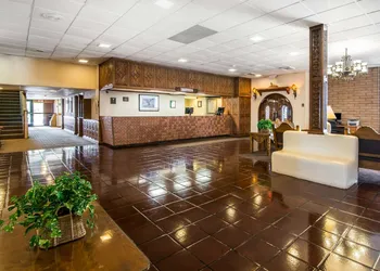 Quality Inn Taos hotel thumbnail 3