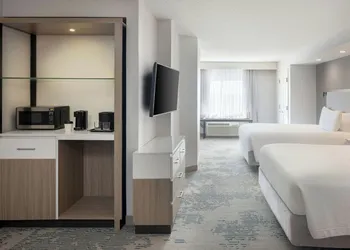 SpringHill Suites Marriott Midland hotel thumbnail 8