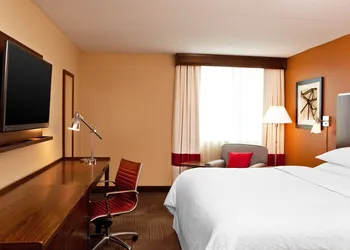 Four Points by Sheraton Saginaw hotel thumbnail 7