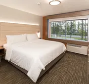 Holiday Inn Express Hotel & Suites Bay City by IHG hotel detail image 4