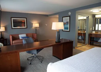 Hampton Inn & Suites Jacksonville hotel thumbnail 5