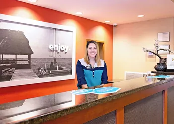 Hampton Inn & Suites Jacksonville hotel thumbnail 3