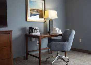 Hampton Inn & Suites Jacksonville hotel thumbnail 7