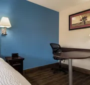 Baymont by Wyndham Kingman hotel detail image 5