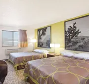 Super 8 by Wyndham Kingman hotel detail image 4