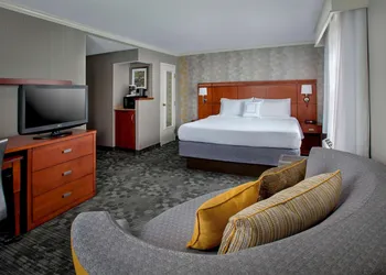 Sonesta Select Tinton Falls Eatontown hotel thumbnail 4