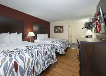 Red Roof Inn Freehold hotel thumbnail 7