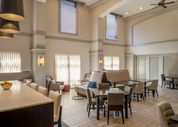 Hampton Inn Raynham-Taunton hotel thumbnail 3