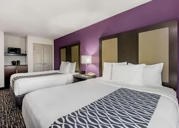 La Quinta Inn by Wyndham West Long Branch/NJ Shore Area hotel thumbnail 5
