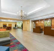 La Quinta Inn & Suites by Wyndham Broussard - Lafayette Area hotel detail image 3