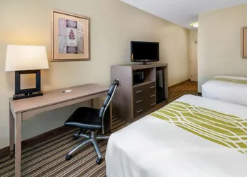 La Quinta Inn & Suites by Wyndham Broussard - Lafayette Area hotel thumbnail 8