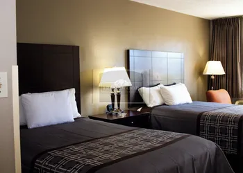 Brentwood Inn & Suites hotel thumbnail 5