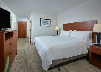 Holiday Inn Express Lynchburg by IHG hotel thumbnail 6