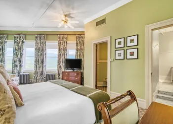 Omni Mount Washington Resort & Spa hotel thumbnail 5