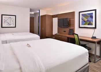 Holiday Inn Express & Suites Lacey – Olympia by IHG hotel thumbnail 4