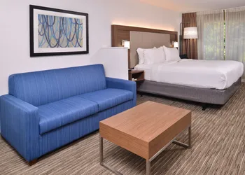 Holiday Inn Express & Suites Lacey – Olympia by IHG hotel thumbnail 5