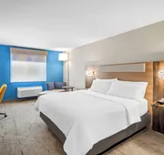 Holiday Inn Express & Suites Tumwater – Olympia by IHG hotel detail image 4