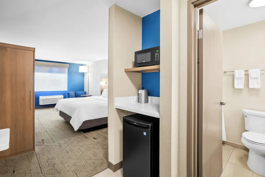 Holiday Inn Express & Suites Tumwater – Olympia by IHG hotel detail image 6