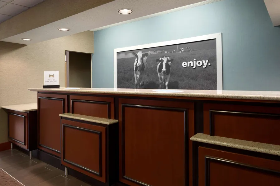 Hampton Inn Battle Creek hotel detail image 2