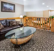 La Quinta Inn & Suites by Wyndham Belgrade - Bozeman Airport hotel detail image 3
