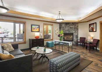 Days Inn & Suites by Wyndham Bozeman hotel thumbnail 2