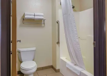Comfort Inn Bozeman near University hotel thumbnail 7