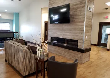 Super 8 by Wyndham Belgrade/Bozeman Airport hotel thumbnail 2