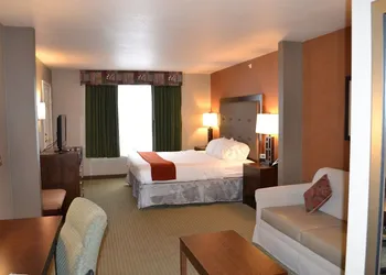 Holiday Inn Express Hotel & Suites Bozeman West by IHG hotel thumbnail 2