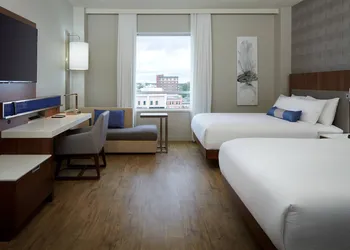 Delta Hotels by Marriott Trois Rivieres Conference Centre hotel thumbnail 6