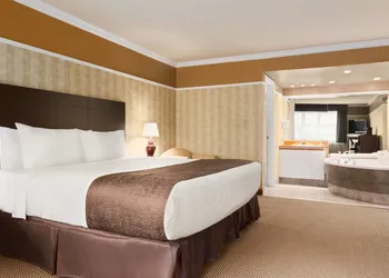 Days Inn by Wyndham Trois-Rivieres hotel thumbnail 6