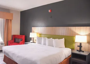 Country Inn & Suites by Radisson, Bloomington-Normal West, IL hotel thumbnail 6
