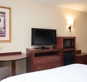 Hampton Inn & Suites Bloomington - Normal hotel detail image 7