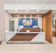 Holiday Inn Express & Suites Bloomington - Normal by IHG hotel detail image 5
