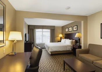 Holiday Inn Express Bloomington West by IHG hotel thumbnail 5