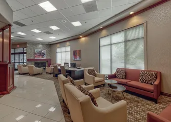 DoubleTree by Hilton Hotel Bloomington hotel thumbnail 3