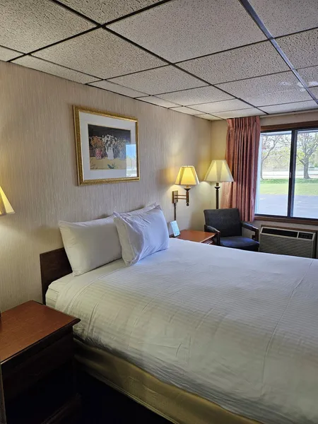 Knights Inn Mackinaw City hotel detail image 6
