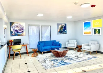 Days Inn by Wyndham McKinney hotel thumbnail 5