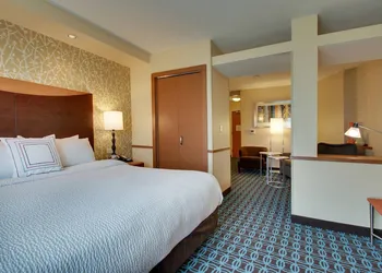 Fairfield Inn & Suites by Marriott Ottawa Starved Rock Area hotel thumbnail 8