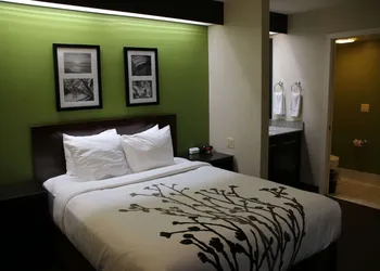 Sleep Inn near Great Lakes Naval Base hotel thumbnail 6