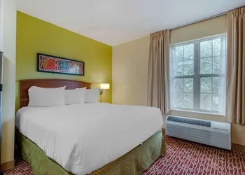 Extended Stay America Suites Chicago Elgin West Dundee hotel thumbnail 7