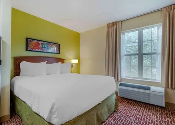Extended Stay America Suites Chicago Elgin West Dundee hotel thumbnail 7