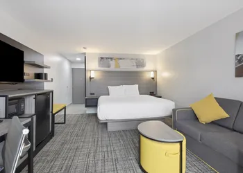 Best Western Plus Elgin - Chicago hotel thumbnail 6