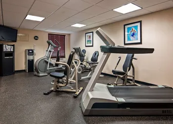 Best Western Plus Parkway Hotel hotel thumbnail 8