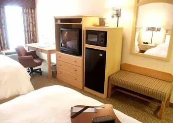 Hampton Inn Dublin hotel thumbnail 8