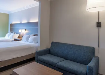 Holiday Inn Express & Suites Macon - I-475 By IHG hotel thumbnail 8