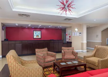 La Quinta Inn & Suites by Wyndham Macon West hotel thumbnail 2