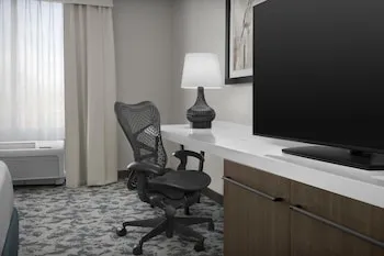 Hilton Garden Inn Macon / Mercer University hotel thumbnail 6