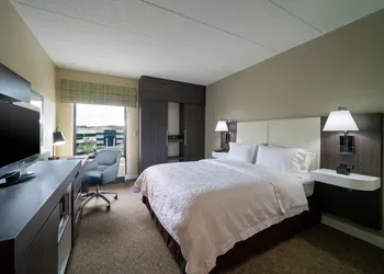 Hampton Inn & Suites Valley Forge/Oaks hotel thumbnail 8